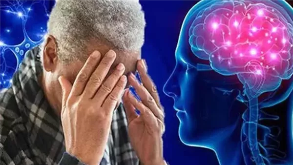 تزيد الإصابة بالخرف.. خطورة التهابات اللثة على الصحة العقلية