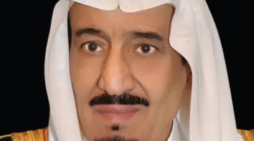 تسليم وسام الملك عبدالعزيز من الدرجة الثالثة لـ 200 مواطن ومواطنة تقديرًا لتبرعهم بأحد أعضائهم الحيوية.