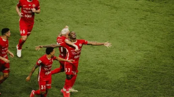 تشكيلة شباب الأهلي لمواجهة الجزيرة في الجولة 26 من الدوري الإماراتي
