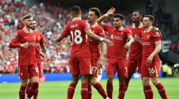 تشكيلة ليفربول لمباراة كريستال بالاس في الدوري الإنجليزي: حالة محمد صلاح.