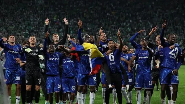 تشيلسي يحقق فوزاً كبيراً على ريال بيتيس برباعية ويتوج بلقب دوري المؤتمر الأوروبي تشيلسي يحقق فوزاً كبيراً على ريال بيتيس برباعية ويتوج بلقب دوري المؤتمر الأوروبي
