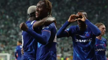 تشيلسي يحقق لقب دوري المؤتمر الأوروبي للمرة الأولى في تاريخه.