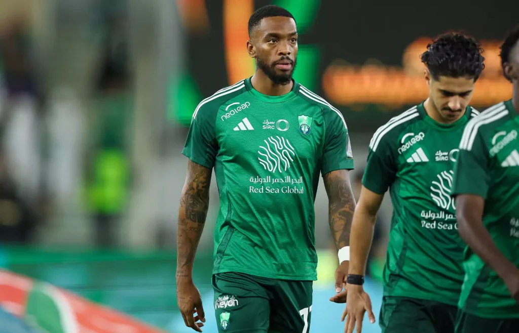 الأهلي يواجه الاتفاق: توقيت المباراة، القنوات الناقلة، وتشكيلات الفريقين الأهلي يواجه الاتفاق: توقيت المباراة، القنوات الناقلة، وتشكيلات الفريقين