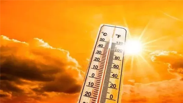 تطور غير متوقع.. الأرصاد الجوية تصدر إعلاناً مهماً حول توقعات الطقس ليوم الإثنين 12 مايو 2025.