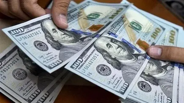 تعرف على سعر الدولار اليوم الجمعة.. سعر الدولار في البنوك والصرافات