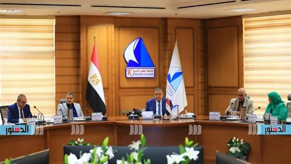 تعزيز المبادرات الرئاسية: أبرز القضايا المطروحة أمام مجلس جامعة كفر الشيخ تعزيز المبادرات الرئاسية: أبرز القضايا المطروحة أمام مجلس جامعة كفر الشيخ