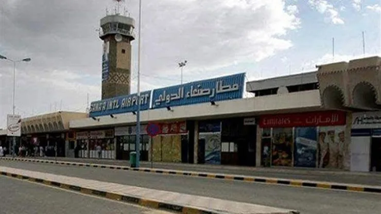 تعليق جميع الرحلات بمطار صنعاء بسبب الأضرار الجسيمة بعد الهجمات الإسرائيلية