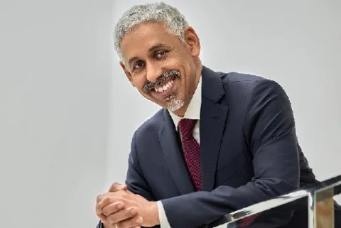 تعيين الموريتاني سيدي ولد التاه رئيساً للبنك الأفريقي للتنمية تعيين الموريتاني سيدي ولد التاه رئيساً للبنك الأفريقي للتنمية
