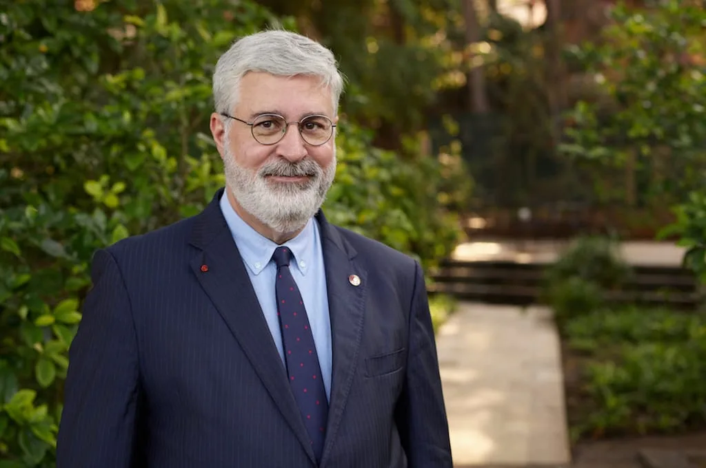 تعيين رئيس الجامعة الأميركية في بيروت ضمن القادة العالميين تعيين رئيس الجامعة الأميركية في بيروت ضمن القادة العالميين