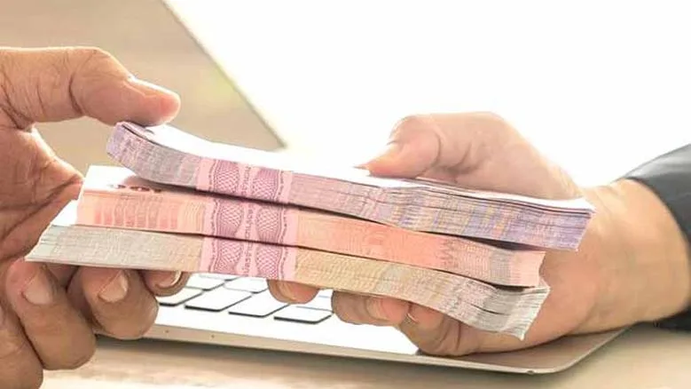 تفاصيل حسابات البنك الأهلي بعد انخفاض الفائدة 1%.. و«الأهلي بلس» بالدولار تفاصيل حسابات البنك الأهلي بعد انخفاض الفائدة 1%.. و«الأهلي بلس» بالدولار