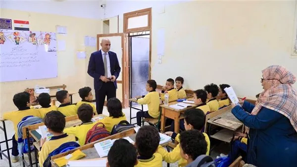 تفقد غير متوقع من وزير التعليم لمدارس الحوامدية في الجيزة