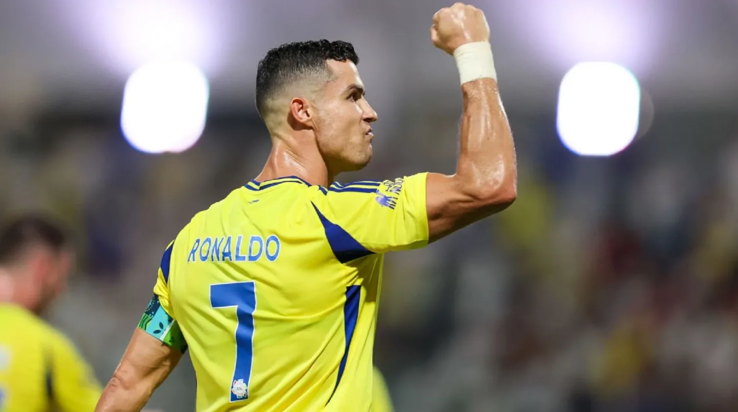 تقارير: الفيفا يسعى لضم رونالدو إلى بطولة كأس العالم للأندية تقارير: الفيفا يسعى لضم رونالدو إلى بطولة كأس العالم للأندية