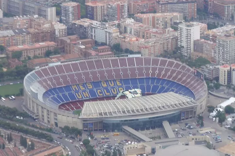 تقارير: برشلونة يحدد موعدا جديدا لاستعادة اللعب في “كامب نو” تقارير: برشلونة يحدد موعدا جديدا لاستعادة اللعب في “كامب نو”