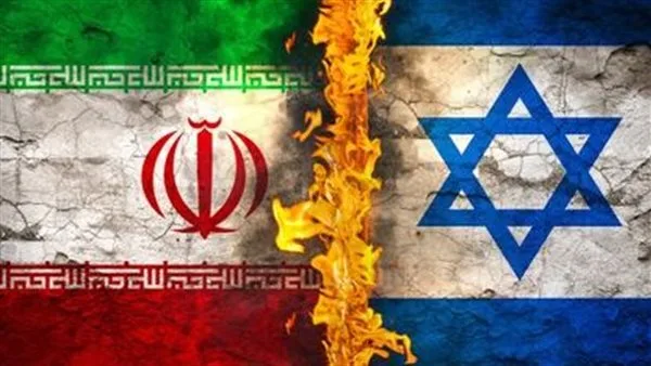 تقارير عبرية: اجتماعات سرية في إسرائيل لمناقشة احتمال شن هجوم على إيران تقارير عبرية: اجتماعات سرية في إسرائيل لمناقشة احتمال شن هجوم على إيران
