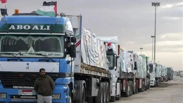 تقارير عبرية: استئناف دخول المساعدات لغزة قد يبدأ بعد أسبوعين
