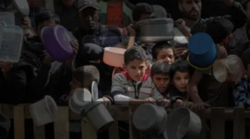 تقارير عبرية: شركة أمريكية ستقوم بتوزيع مساعدات على غزة بواسطة موظفين مدعّمين عسكرياً في ظل الحصار الإسرائيلي الشديد.