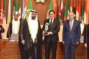 تقدير معاوية الصقلي، العضو المنتدب للتجاري وفا بنك، لجهوده البارزة في مجال الاستدامة “صور”