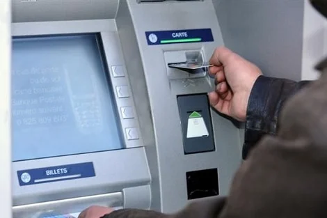 تقرير: 42% من المغاربة يواجهون تحديات في إدارة حساباتهم المالية بشكل مستقل. تقرير: 42% من المغاربة يواجهون تحديات في إدارة حساباتهم المالية بشكل مستقل.