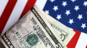 تقلبات أسعار السندات الأمريكية مع دخول المستثمرين بعد فترة بيع مدفوعة بتقارير موديز