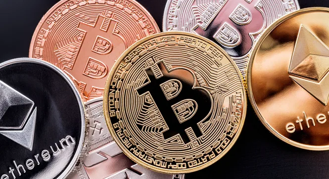 تقلبات أسعار العملات الرقمية: البيتكوين تتراجع من ذرواتها التاريخية تقلبات أسعار العملات الرقمية: البيتكوين تتراجع من ذرواتها التاريخية