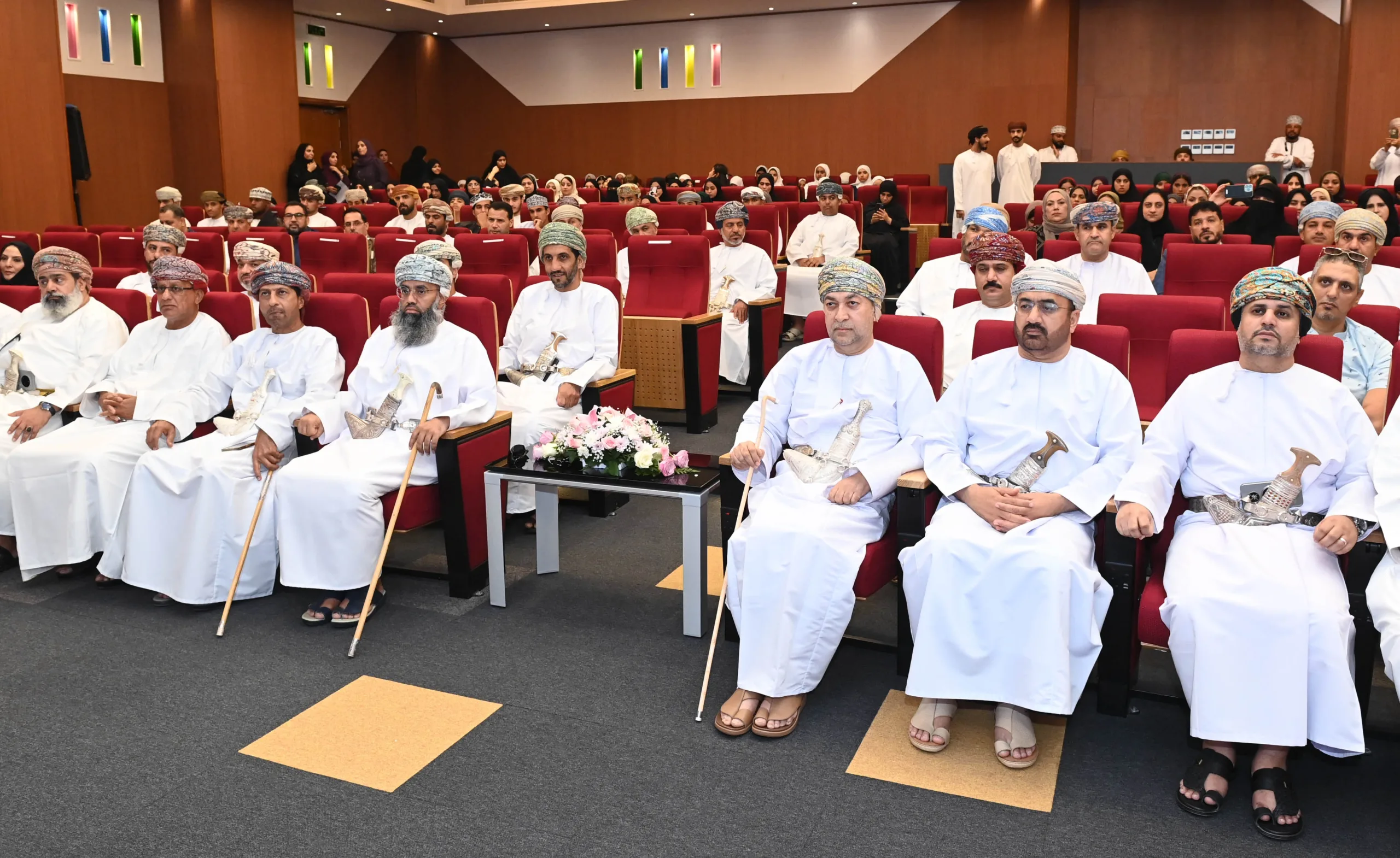 تكريم 124 طالبًا متميزًا في ولاية مطرح تكريم 124 طالبًا متميزًا في ولاية مطرح