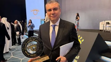 تكريم عمرو الليثي بـ الملتقى الإعلامي العربي في الكويت