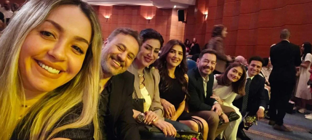 تقدير إيهاب فهمي من مدارس طيبة لدور عبد العاطي في مسلسل إش إش تقدير إيهاب فهمي من مدارس طيبة لدور عبد العاطي في مسلسل إش إش