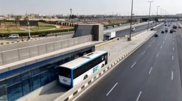 تلبية لتوجيهات رئيس الجمهورية.. تصنيع مركبات مشروع الأتوبيس الترددي محليًا