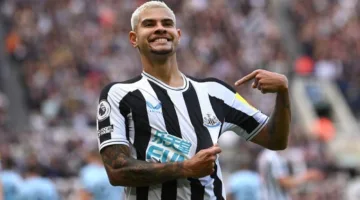 تنافس الهلال والاتحاد على التعاقد مع نجم نيوكاسل