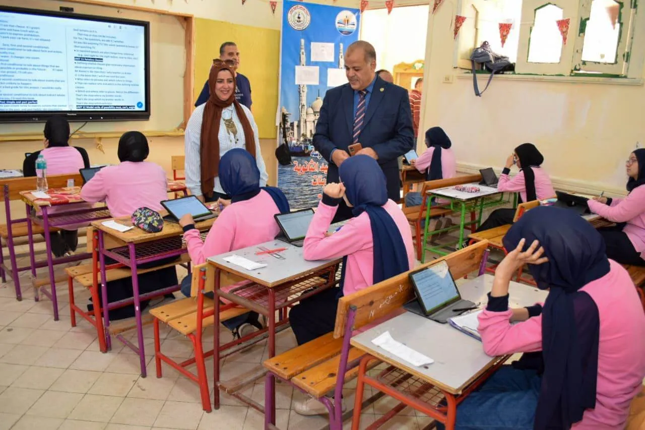 تنظيم وسلاسة امتحانات النقل في جميع إدارات بورسعيد التعليمية تنظيم وسلاسة امتحانات النقل في جميع إدارات بورسعيد التعليمية