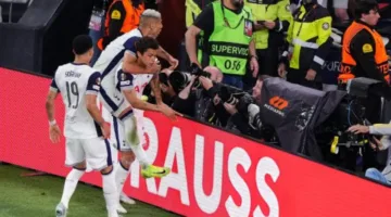 توتنهام الإنجليزي يحقق لقب الدوري الأوروبي