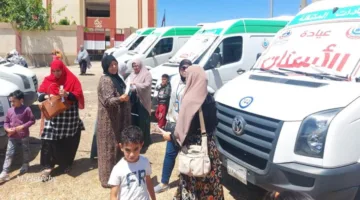 توفير الرعاية الصحية لـ 1460 شخصًا في قافلة طبية بمركز كفر سعد بدمياط