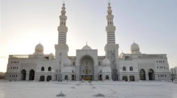 توقيت صلاة الشروق ليوم الخميس 29 مايو 2025 في عدة محافظات مصرية.
