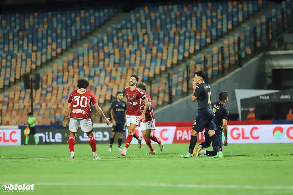 توقيت والجهة الناقلة لمباراة الأهلي ضد سيراميكا كليوباترا اليوم في الدوري المصري توقيت والجهة الناقلة لمباراة الأهلي ضد سيراميكا كليوباترا اليوم في الدوري المصري