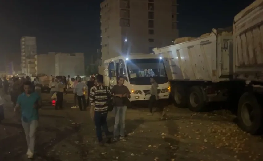 توك توك كلمة السر.. معاينة حادث تريلا و9 سيارات بالدائري تكشف مفاجأة