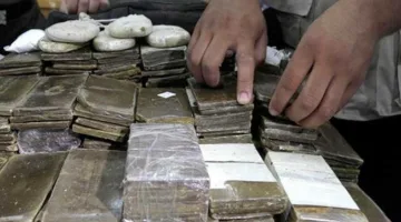 ثماني قضايا: حملات متواصلة تستهدف تجار المخدرات والأسلحة في دمياط وأسوان