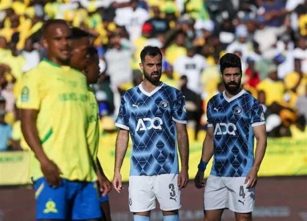 ثنائي بيراميدز يتعاون مع فحص المنشطات بعد مواجهة صن داونز. ثنائي بيراميدز يتعاون مع فحص المنشطات بعد مواجهة صن داونز.