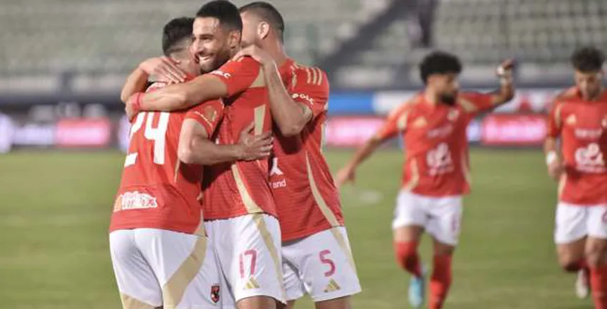 ثنائية بيضاء للأهلي في الشوط الأول أمام حرس الحدود بدوري NILE ثنائية بيضاء للأهلي في الشوط الأول أمام حرس الحدود بدوري NILE