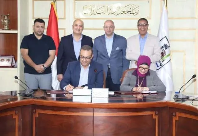 محافظ البحيرة: تنفيذ 70 مشروعا لتطوير وتأهيل الترع والموارد المائية