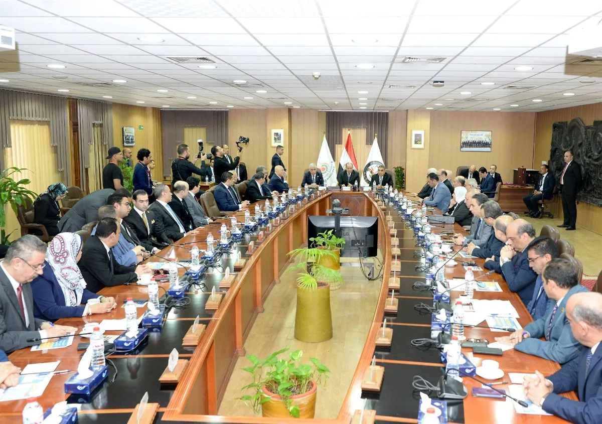 جامعة المنصورة تمنح النائب العام الدكتوراه الفخرية تقديرًا لإسهاماته في دعم العدالة