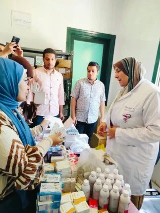 جامعة المنيا تستمر في مشروعاتها المجتمعية.. قافلة طبية تقدم خدماتها لسكان «بني خيار» جامعة المنيا تستمر في مشروعاتها المجتمعية.. قافلة طبية تقدم خدماتها لسكان «بني خيار»