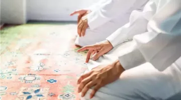 مواعيد الصلوات وفقًا للتوقيت المحلي اليوم الجمعة 23 مايو 2025