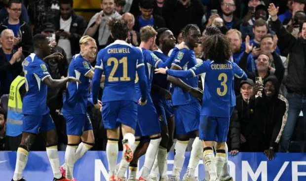 تشيلسي يحقق الفوز على بيتيس ويتوج بلقب كأس المؤتمر الأوروبي تشيلسي يحقق الفوز على بيتيس ويتوج بلقب كأس المؤتمر الأوروبي