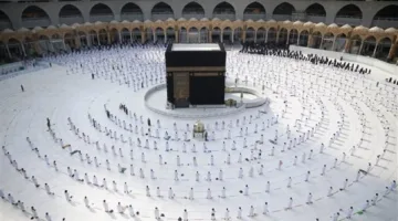 جدول مناسك الحج 2025 يومًا بيوم: دليل شامل من الإحرام حتى طواف الوداع