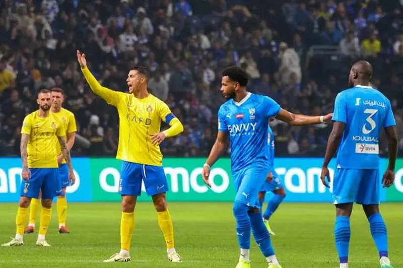 جدول منافسات اليوم: مواجهة الهلال والنصر في الدوري السعودي للتأهل للبطولة الآسيوية الكبرى جدول منافسات اليوم: مواجهة الهلال والنصر في الدوري السعودي للتأهل للبطولة الآسيوية الكبرى