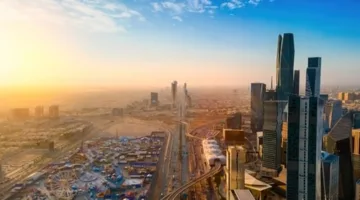 6 شركات سعودية تبرم صفقات تتجاوز 125 مليار دولار مع شركات أمريكية خلال زيارة ترامب للمملكة