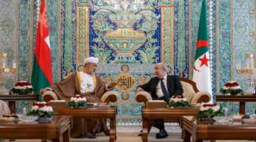 جلالة السُّلطان المُعظّم والرئيس الجزائري يثمنان إنشاء “الصندوق الجزائري العُماني للاستثمار”