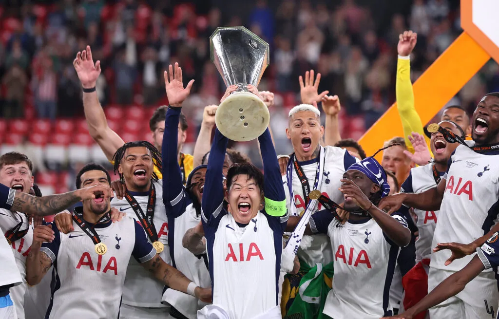 مانشستر يونايتد يبرز مكانة مورينيو كأفضل مدرب برتغالي مانشستر يونايتد يبرز مكانة مورينيو كأفضل مدرب برتغالي
