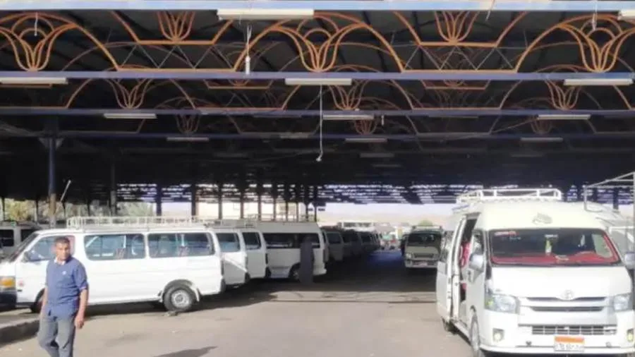 جهاز أسوان الجديدة يطلب من إدارة المواقف بالمحافظة تخصيص وسائل نقل داخلية