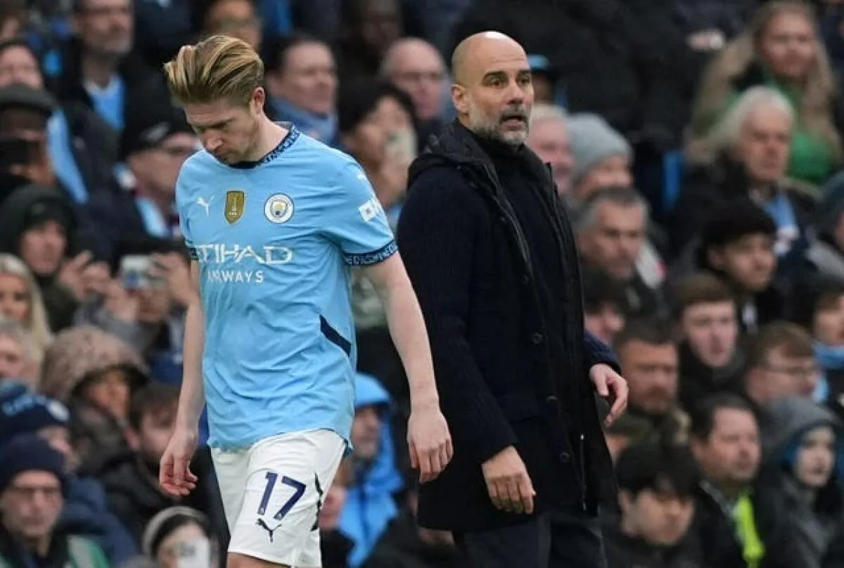 جوارديولا يفاجئ دي بروين قبل مواجهة مانشستر سيتي وبورنموث جوارديولا يفاجئ دي بروين قبل مواجهة مانشستر سيتي وبورنموث